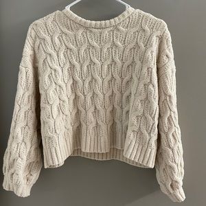 cream sweater - xs